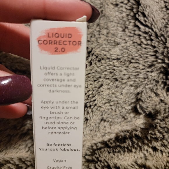 Makeup Bundle - Picture 6 of 9